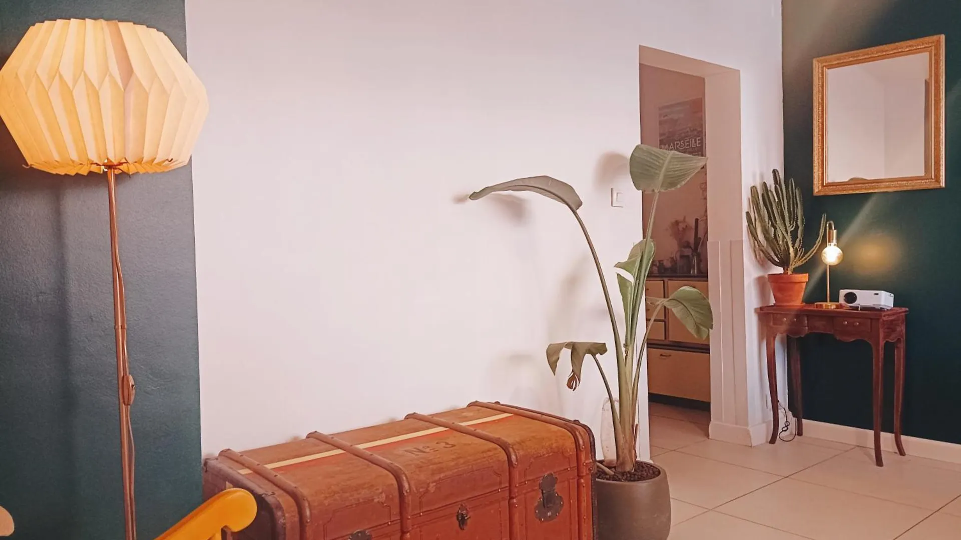 Appartement Avec Exterieur Proche Du Vieux Port, De Notre Dame De La Garde Et De La Mer Marselha França
