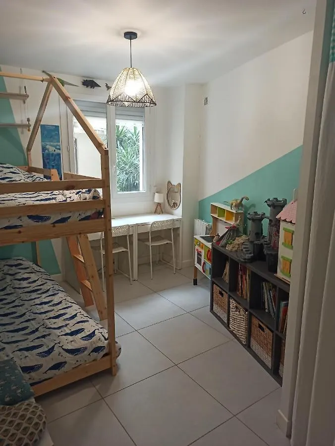 Appartement Avec Exterieur Proche Du Vieux Port, De Notre Dame De La Garde Et De La Mer Marseille
