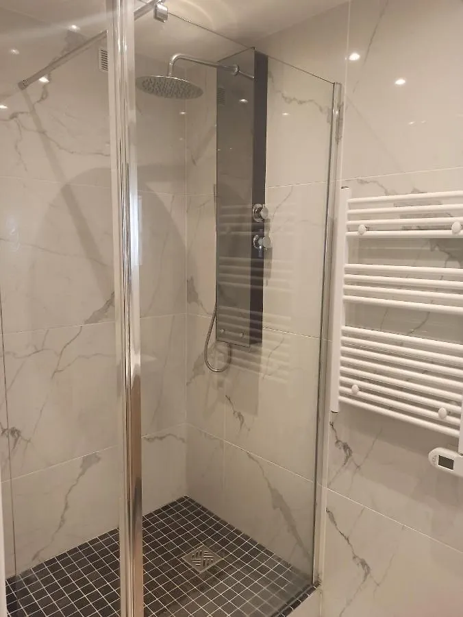 Appartement Avec Exterieur Proche Du Vieux Port, De Notre Dame De La Garde Et De La Mer Marseille 0*,